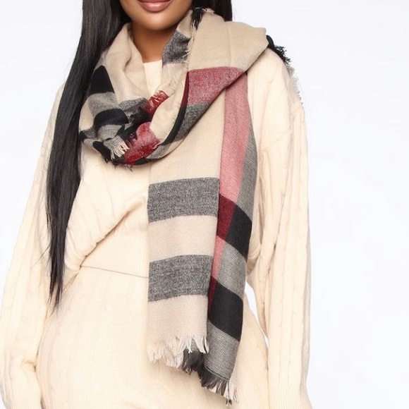 Falling For You Scarf - Picture 2 of 2